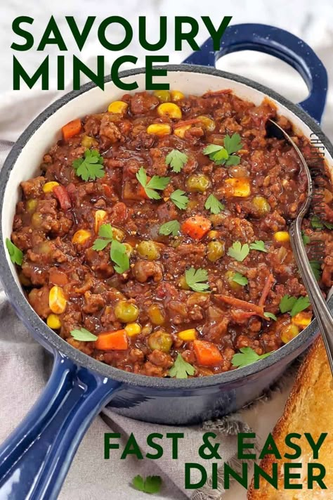 Looking for a savoury mince recipe the whole family will enjoy? This easy savoury mince is great served on toast or with rice - whatever takes your fancy! My favourite is served over a baked jacket potato - yum! Super quick and easy comfort foods! #chefnotrequired Dinner Ideas Meat, Ground Turkey Instant Pot, Turkey Instant Pot, Minced Beef Recipes Easy, Vleis Geregte, Lamb Mince Recipes, Mince Dishes, Savoury Mince, Minced Beef Recipes