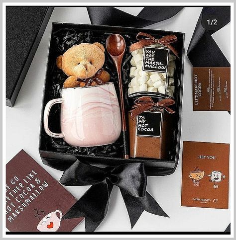 Coffee Gift Basket - Realize how smart consumers are really experiencing without drowning in all the products available. Click and find out IMMEDIATELY! Birthday Gift Box Ideas For Men, Coffee Box Gift Ideas, Giveaway Basket Ideas, Gift Box For Men Birthdays, Hot Chocolate Gift Ideas, Christmas Hamper Ideas, Gift Boxes Ideas, Christmas Gift Box Ideas, Gift Box Valentines Day