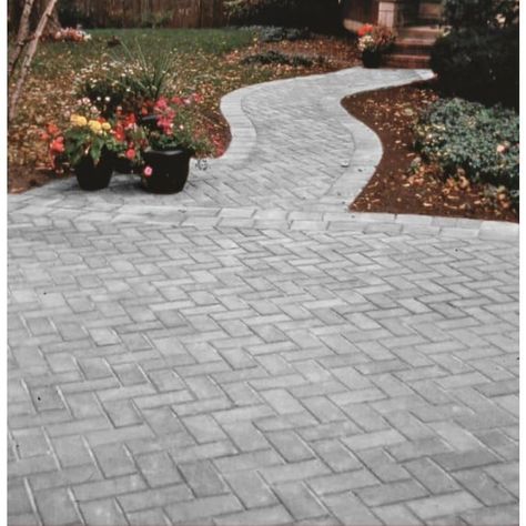 Paver Landscaping, Backyard Pavers, Concrete Pavers Walkway, Lakeside House, Concrete Backyard, Outdoors Aesthetic, Patio Stone, Garden Pavers, Patio Installation