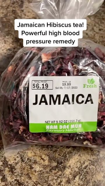 Barrett Nutrition & Smoothies on Instagram: "Jamaican hibiscus/sorrel tea with ginger #highbloodpressuretreatment #highbloodpressureremedy #homeremedies #loweryourbloodpressure #healthyfoodporn #barrettnutrition #jamaicansorrel #jamaicansorreldrink #herbalremedies" Nutrition Smoothies, Tea With Ginger, High Blood Pressure Remedies, Healthy Teas, Hibiscus Tea, Ginger Tea, January 22, Herbal Remedies, Blood Pressure