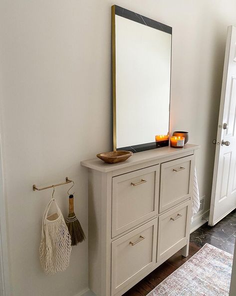 Hallway Refresh, Ikea Hemnes Hack, Tv Corner, Ikea Shoe Cabinet, Ikea Shoe, Ikea Hemnes, Hal Decor, Home Entrance Decor, Furniture Hacks