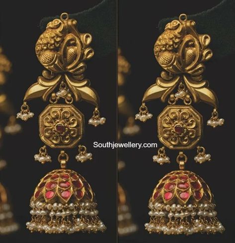 Peacock nakshi long jhumkas photo Nakshi Jhumkas, Antique Jumka, Antique Necklace Gold, Gold Jhumkas, Short Necklaces, Temple Jewelry Necklace, Antique Gold Earrings, Jewelry Kundan, Gold Temple Jewellery