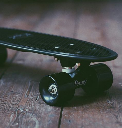 On We Heart It. Penny Boards, Long Skate, Board Skateboard, Long Boards, Penny Skateboard, Penny Board, Skate Boards, Skate Girl, Longboard Skateboard