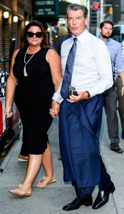 Pierce Brosnan and Longtime Wife Keely Shaye Smith Hold Hands on Way to <em>The Late Show</em> Keely Shaye Smith, Keely Shaye, James Bond Actors, Big Calves, Royal Blue Suit, Yellow Flats, Hold Hands, Trip Essentials, Denise Richards