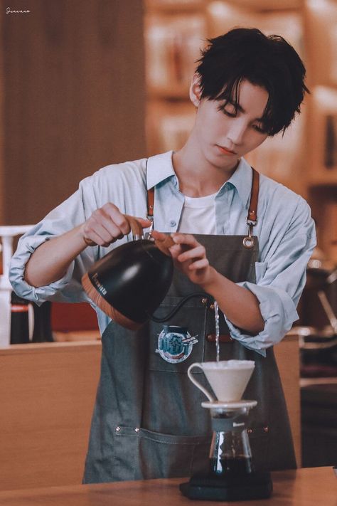 Pose Reference Torso Up, Irl Pose Ref, Interesting Poses Reference Male, Male Barista Aesthetic, Drinking Coffee Reference, Boy Reference Photo, Leaning On Counter Pose, Cooking Reference Pose, Male Reference Photos