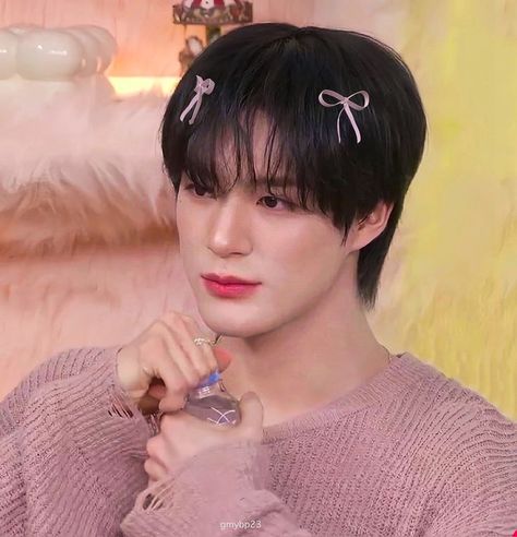 NCT Jeno Nct Dream Jeno, Hd Icons, Nct Jeno, Puppy Eyes, Boyfriend Material, Nct 127, Puppy Love, Nct Dream, Nct