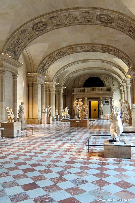 Sculpture gallery on a Louvre after-hours tour in Paris France The Louvre, Best Museums In The World, The Louvre Museum Aesthetic, Paris Museums Aesthetic, Paris Louvre Museum Aesthetic, France Museum Aesthetic, Louvre Photography, Paris Museum Aesthetic, Louvre Museum Aesthetic