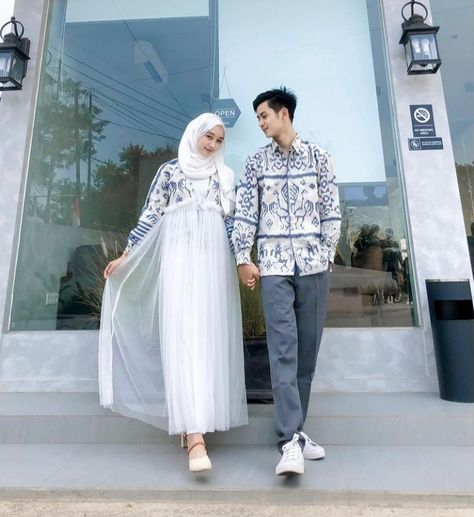 Outer Tulle, Gamis Dress, Set Couple, Batik Couple, Kebaya Dress, Modesty Outfits, Couple Dress, Muslim Fashion Dress, Outfit Hijab