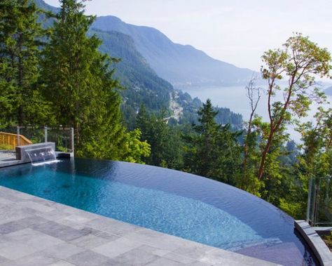 17 Magnificent Small Infinity Swimming Pool Designs To Cool Off In Your Backyard Luxury Pools, Oberirdische Pools, Moderne Pools, Pool Hacks, Infinity Pools, Pool Landscape Design, Infinity Edge Pool, Above Ground Swimming Pools, Pool Construction