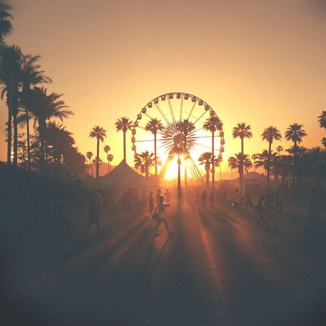 Helping out buzz freeforall @Kyle Huber kyle edited by @rkmemory Coachella Aesthetic, Coachella Weekend 2, Music Festival Hair, Stagecoach Festival, Coachella 2014, Coachella 2015, Coachella Vibes, Coachella 2016, Coachella Music Festival