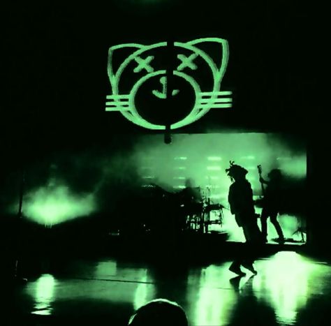 Green The Weeknd, Kissland Aesthetic Wallpaper, The Weeknd Green Aesthetic, The Weeknd Kissland Aesthetic, The Weeknd Kissland Wallpaper, Kiss Land Aesthetic, Kissland Aesthetic, Kiss Land The Weeknd, Weeknd Core