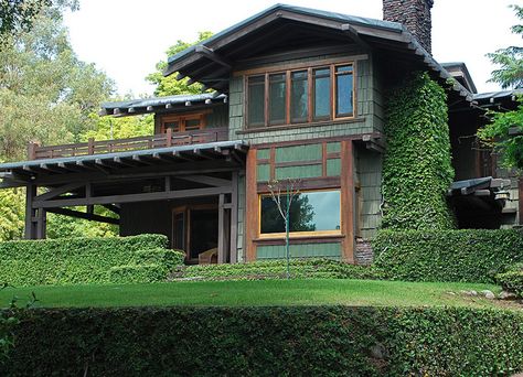 Duncan-Irwin House, Greene & Greene, Architects 1900-1906 Cozy Bungalow, Craftsman Architecture, Craftsman Home Exterior, California Craftsman, Craftsman Homes, Craftsman Design, California Bungalow, Desain Quilling, Bungalow Exterior