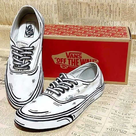 Custom White Vans, Painted White Vans, Vans Custom Ideas, Diy Vans, Angelus Paint, Vans Aesthetic, Vans Custom, Custom Vans Shoes, Painted Shoes Diy