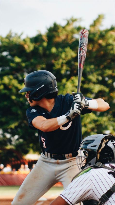 Baseball Practice Aesthetic, Action Baseball Photography, Unique Sports Photography, Baseball Game Photography, Creative Baseball Photography, Baseball Sports Photography, Baseball Action Shots Sport Photography, Baseball Photography Action, Baseball Action Shots