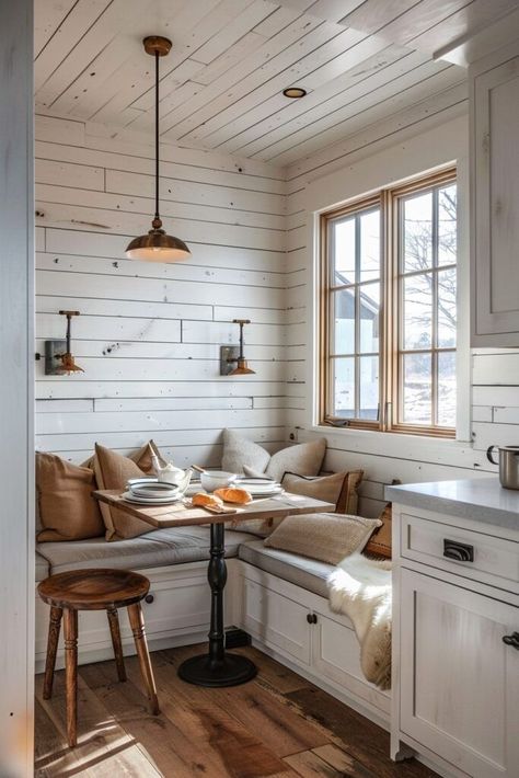 Farmhouse Kitchen Addition, Farm Cottage Interior Small Houses, Farmhouse Small Interior, Odd Kitchen Space Ideas, Small Lake Kitchen, Boho Farm Kitchen, Small House Cottage Interior, Kitchen Ideas Cozy Rustic, Country Style Kitchen Ideas Rustic