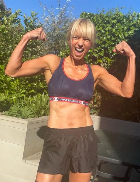 Sara Cox, Health Inspiration, Sports Bra, Bra, Sports