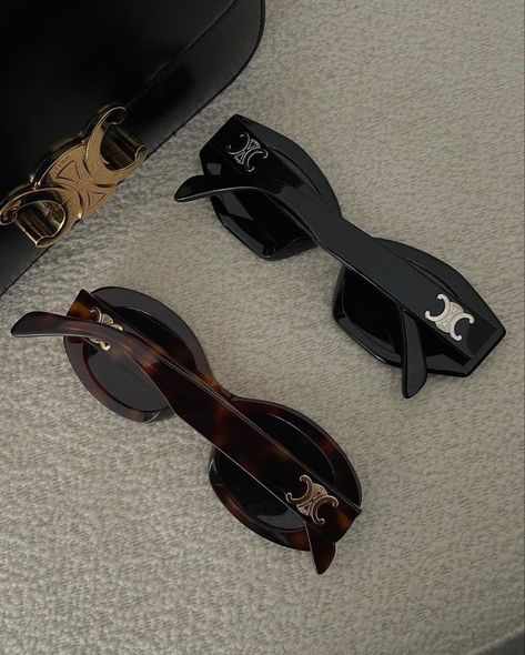 👜 on Twitter: "céline https://t.co/UR2JJSZcgu" / Twitter Country Housewife, Fancy Sunglasses, Sunglasses Celine, Sunglasses 2023, Ootd Women, Trendy Glasses, Celine Sunglasses, Luxury Lifestyle Dreams, Black Party