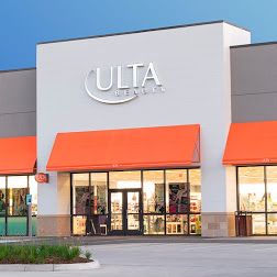 The 5 Best Face Oils 2020 Ulta Beauty Store, Autumn Sleepover, Cousin Sleepover, Preppy Peppa, Ulta Store, Ulta Coupon, Best Neck Cream, College Beauty, Ultra Beauty