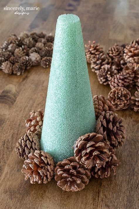 Pinecone Decorations Diy, Christmas Indoor Decor, Pinecone Tree, Pine Cone Tree, Buffalo Plaid Christmas Decor, Painted Pinecones, Pine Cone Christmas Tree, Pine Cone Art, Diy Pinecone