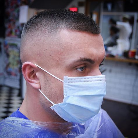 Barbertown on Instagram: “Short ! .. High.. Tight no maintenance Wash n Go .. #StaySafe Guys 💈💙.. #GoodHonestBarbering .. _________________________…” Best Short Haircuts For Men, Mid Fade Haircut, Popular Mens Haircuts, Short Haircuts For Men, Haircut Names For Men, Undercut Fade, Man Bun Hairstyles, 2020 Hairstyles, Great Haircuts