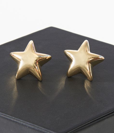 These shimmering earrings are crafted in 14k gold dipped metal and set in the shape of stars. Complete with post backs. Available while supplies last. Gold Star Earrings, Star Stud Earrings, Star Earrings Stud, Gold Dipped, Star Studs, The Shape, Star Earrings, Gold Stars, Unique Vintage