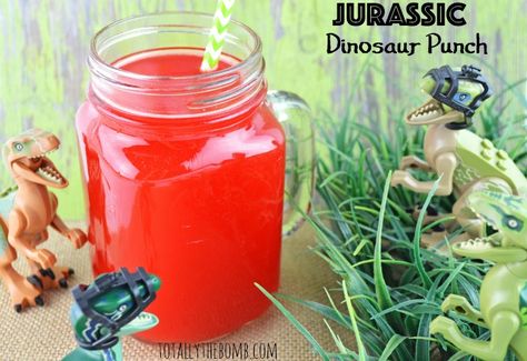 Looking for a delicious Dinosaur Punch recipe? Look and ROAR no more as this one is easy to make and perfect for your dino pals! Dinosaur Punch, Onion Patties, Punch Recipes For Kids, Dinosaur Birthday Party Food, Love Themes, Fruit Punch Recipe, Halloween Punch Recipes, Fish Fried, Birthday Party Drinks