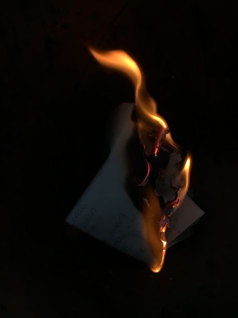 Letter Burning Aesthetic, Letter On Fire Aesthetic, Burned Love Letter, Burning Paper Photography, Burning Letters Aesthetic, Embers Aesthetic, Burning Paper Aesthetic, Burning Aesthetic, Burning Letters