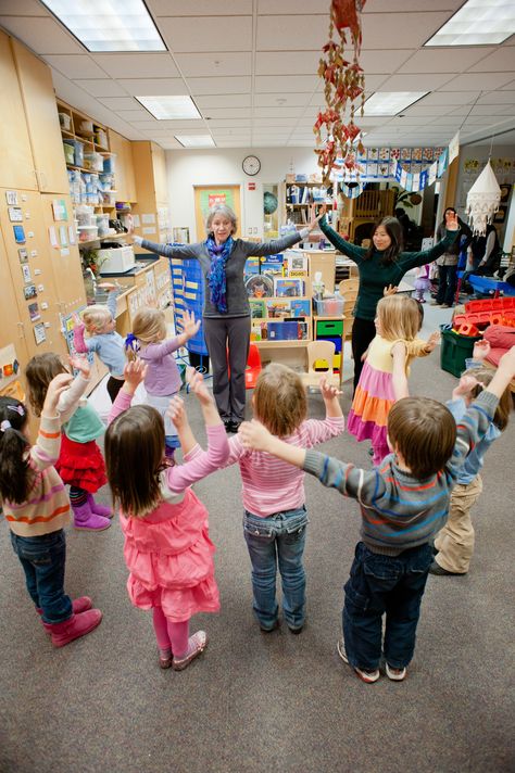 Scientists at the University of Wisconsin-Madison's Center for Healthy Minds have developed a kindness curriculum that they argue should be taught right along with math and reading. Be A Decent Human, Teacher Vision Board, Nursery Teacher, Education Week, Social Emotional Development, Becoming A Teacher, Childcare Center, Social Development, Educational Leadership