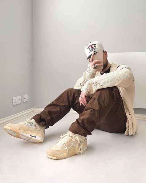 Beige Shoes Outfit, Jordan 4 Fits, Jordan 4 Outfit Men, Best Jordans, Beige Streetwear, Jordans 4s, Streetwear Outfit Men, Jordan 4 Outfit, Jordan 4 Off White