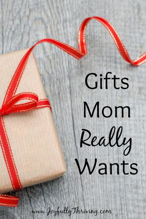 Gifts Mom Really Wants - Curious? Check out this list of 70 ideas for all budgets, as suggested by real moms. Homemade Gifts For Mom, Amazing Christmas Gifts, Last Minute Birthday Gifts, Diy Gifts For Mom, Gifts Mom, Real Moms, Best Mothers Day Gifts, Best Gifts For Mom, Diy Mothers Day Gifts