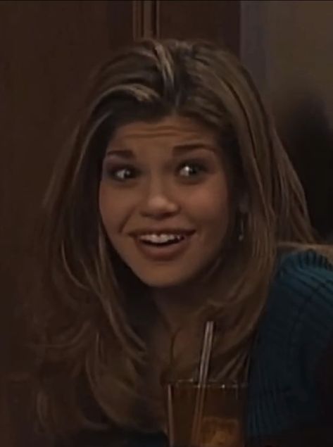 Topanga Lawrence Makeup, Topanga Makeup, Topanga Lawrence Hairstyles, Topanga Lawrence Hair Short, Topanga Lawrence Hair Layers, Topanga Lawrence Haircut, Dj Tanner Hair, Danielle Fishel 90s Hair, Topanga Aesthetic