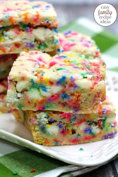 Funfetti Cookie Bars, Funfetti Cake Mix Recipes, Easy Cake Mix Cookies, Fruity Pebble Cookies, Cake Mix Cookie Bars, Cookies Kids, Cake Batter Cookies, Funfetti Cookies, Funfetti Cake Mix