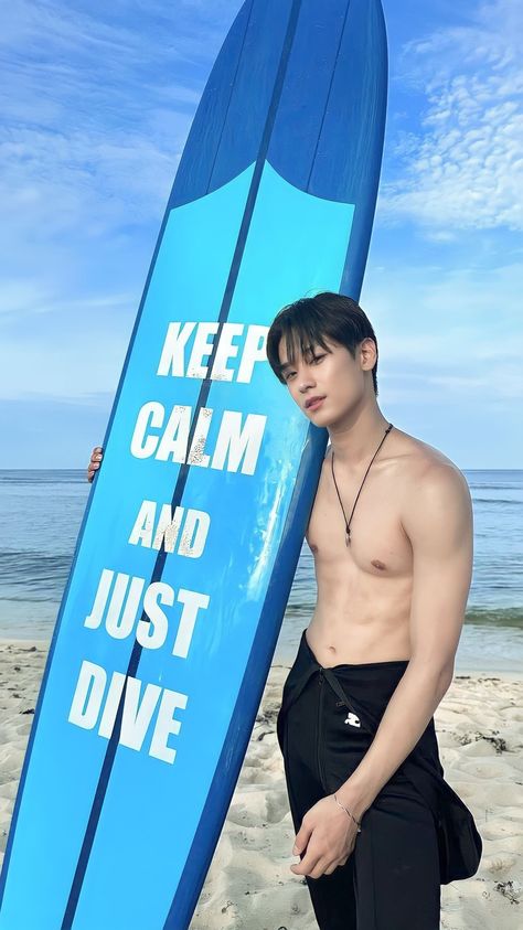 The Boyz Juyeon, Best Boys, Boyfriend Wallpaper, Handsome Asian Men, Suwon, Cute Asian Guys, Shirtless Men, The Boyz, Korean Men