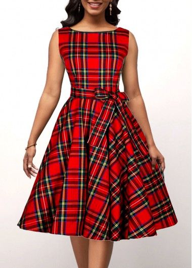 Party Silhouette, Christmas Fashion Outfits, Plaid Dresses, Vestidos Retro, Latest Dress For Women, Red Plaid Dress, Flair Dress, Black Print Dress, Fashion Dresses Online