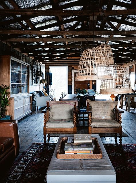 Old shops, disused warehouses, shearing sheds and deconsecrated churches – an unlikely collection of buildings – all have one thing in common: they can be repurposed into inviting family homes. Be inspired to see potential in the most unlikely places, with this collection of 15 inspiring home conversion ideas. Shearing Shed, Shed House Ideas, Living In A Shed, Country Style Magazine, Warehouse Home, Shed Home, Homes To Love, Shed Roof, Shed Homes