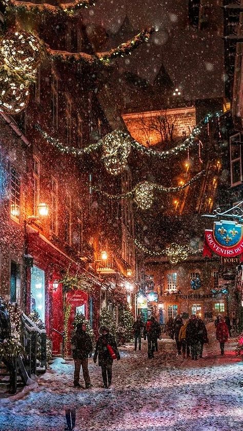 https://flic.kr/p/2cJGuBE | City - Canada - QUEBEC - Street in Christmas Light, Panorama-01 Cer Nocturn, Christmas Scenery, Christmas In The City, Christmas Phone Wallpaper, Cosy Christmas, Christmas Town, Christmas Feeling, Christmas Travel, Christmas Wonderland