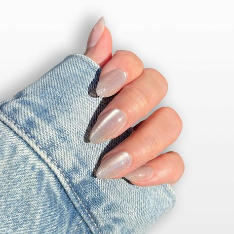 Champagne Shimmer – Frst Class Beauty Nails Milky White, Nails Milky, Rainbow Chrome, Champagne Nails, White Nails With Gold, White Glitter Nails, Velvet Texture, Almond Nail, Donut Glaze