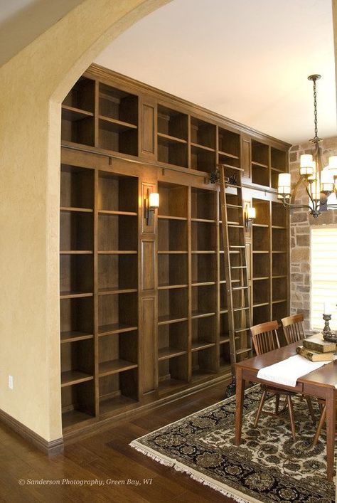 Mediterranean Dining, Mediterranean Dining Room, Home Library Rooms, Library Inspiration, Library Wall, Wood Ladder, Dining Design, Home Library Design, Home Libraries