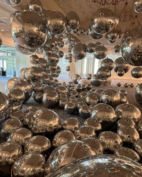 Disco Balloon Chandelier 2.0: When the breakdown is an event of its own! 🪩🪩🪩 For me, art is in every moment. Xo, @chandelierevent @chandelierevent @mydecoballoon #balloons #balloon #balloondecor #ballooninstallation #artinspiration #artinstallation #chandelierevent #disco #discoballoon #discoball Balloons Ceiling, Chrome Balloons, Balloon Chandelier, Balloon Ceiling, House Of Balloons, Balloon Installation, Silver Balloon, Disco Ball, Balloon Decorations