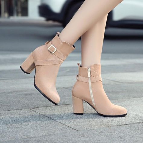 Korean Boots Shoes, Korean Shoes Heels, Cute Korean Shoes, Korean Footwear, Heels Korean, Korean Heels, Korean Boots, Sepatu Platform, Girls Shoes Teenage