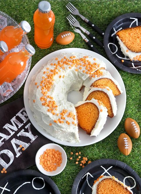 Orange Crush Cake Orange Crush Cake, Orange Cream Cheese Icing, Cake Mix And Soda, Crush Cake, Orange Pound Cake, Easy Cakes To Make, Soda Cake, Orange Crush Soda, Orange Cream Cheese