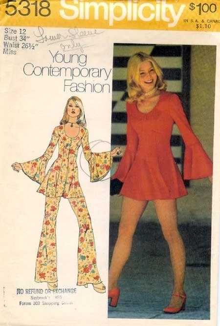 Bell Sleeves Top, Blouse Sewing Pattern, 1970s Disco, 1970s Hippie, Blouse Sewing, Hippie Blouse, Pants Sewing, 70s Outfits, Disco Dress