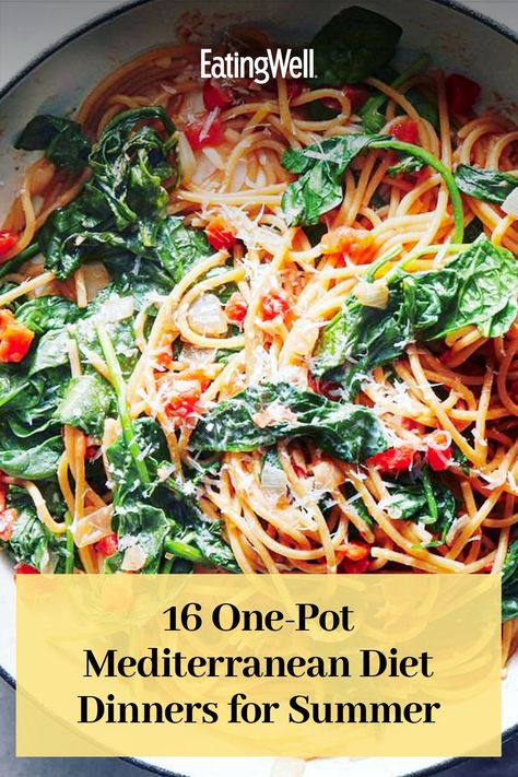 One pot or pan is all it takes to prepare these healthy, mouthwatering dinner recipes. Essen, One Pot Mediterranean, Dinners For Summer, Medditeranean Diet, Mediterranean Diet Snacks, Diet Pasta, Easy Mediterranean Recipes, Mediterranean Diet Food List, Recipes Mediterranean