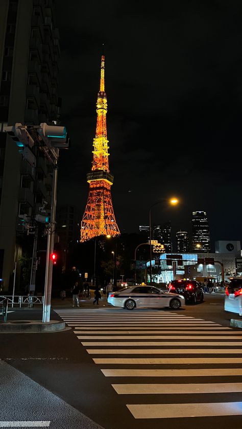 #tokyo #tokyotower #red #tower #japan #streets Japan Vacation Aesthetic, Tokyo Tower Aesthetic, Japan Astetic, Japan Night Life, Tokyo Tower Night, Japan Tokyo City, Tokyo Places, Tokyo Japan Aesthetic, Tokyo Wallpaper