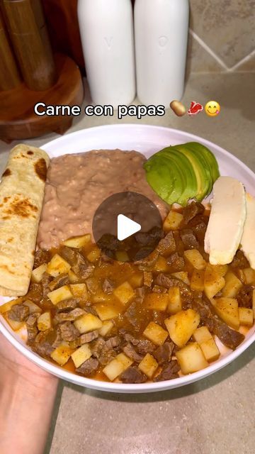 Easy Cheap Mexican Meals, Easy Meals Mexican, Ranchera Meat Recipes, Hispanic Dinner Ideas, Quick Mexican Dinner Ideas, Lunch Ideas Mexican, Easy Dinner Recipes Mexican, Mexican Dishes Authentic, Comida Mexicana Ideas