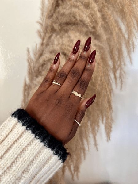 15 Super Cute Fall Nail Colors for Dark Skin To Fall In Love With Cherry Wine Nails, Wine Nails, Cherry Wine, Cute Nails For Fall, October Nails, Smink Inspiration, Work Nails, Classy Acrylic Nails, Makijaż Smokey Eye