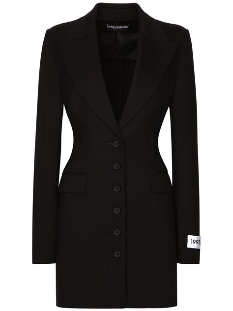 fitted peak-lapel blazer from DOLCE & GABBANA featuring black, wide peak lapels, chest welt pocket, button fastening, fitted waistline, two front flap pockets, logo patch at the sleeve, long sleeves, buttoned cuffs and central rear vent. This item is in size 38 and the color is Black Victoria Beckham, Roberto Cavalli, Dolce Gabbana Jacket, Lapel Blazer, Yoko London, Dolce E Gabbana, Ski Wear, Black Blazers, Dolce & Gabbana