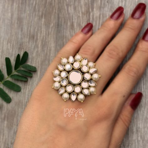 Indian Traditional Rings, Indian Rings Traditional, Silver Kundan Jewellery, Indian Ring Designs, Indian Jewelry Rings, Wedding Ring Indian, Cocktail Rings Statement, Kundan Rings, Rings Indian