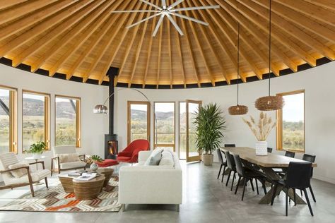 Yurt Interior, Luxury Yurt, Round House Plans, Yurt Home, Yurt Living, Cob House, Home On The Range, High Desert, Round House