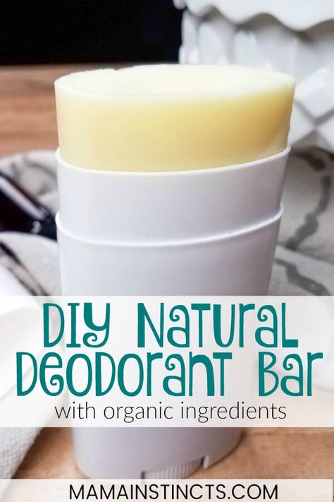 DIY Natural Deodorant Bar (with Organic Ingredients) Diy Deodorant Stick, Deodorant Diy, Diy Deodorant Spray, Kids Deodorant, Homemade Natural Deodorant, Natural Deodorant Recipe, Diy Natural Deodorant, Homemade Deodorant Recipe, Deodorant Containers